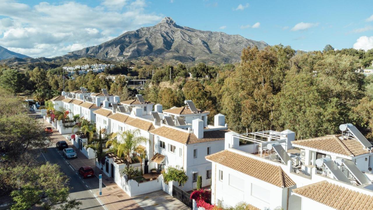 2Bdr Penthouse, Los Naranjos, W/Pool, 2Km P.Banus Marbella Dış mekan fotoğraf